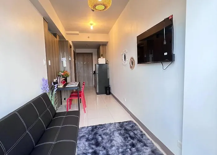 Unistay Coast Res R19 W Bal Sunset Vw Worldtrade Apartment *