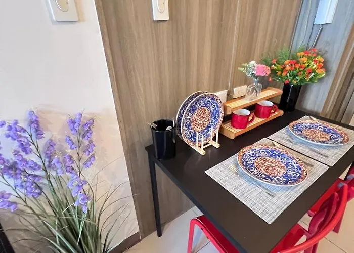 Unistay Coast Res R19 W Bal Sunset Vw Worldtrade Apartment